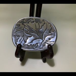 PR Vintage HOSELTON ALUMINUM Maple Leaf SCULPTURE